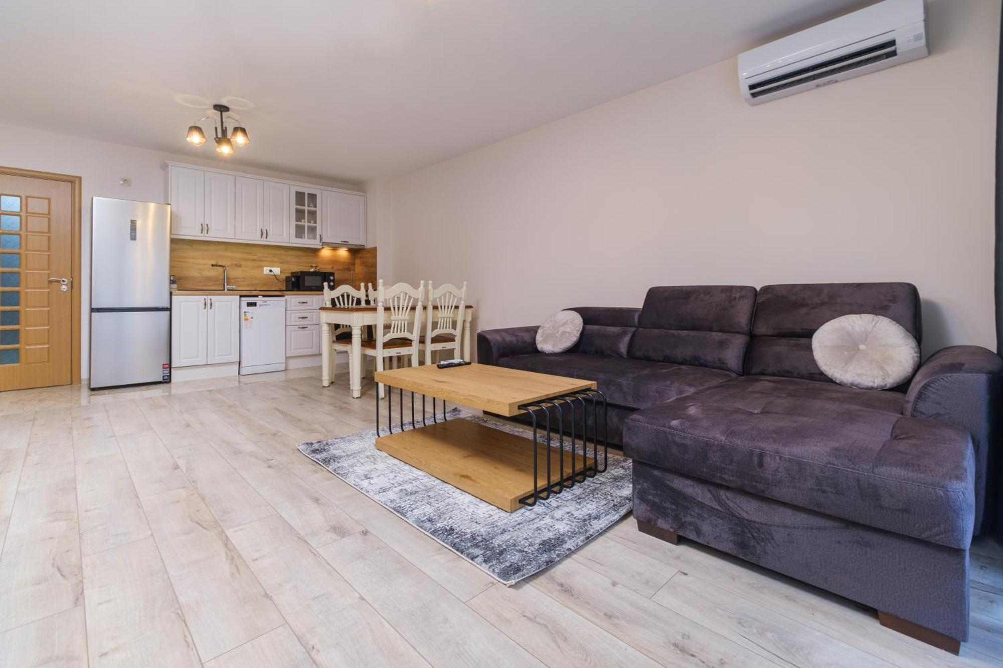 Ldv 13 1-Bedroom Apartments Free Private Parking بلوفديف المظهر الخارجي الصورة